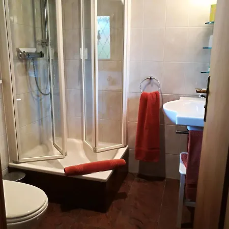 Haus Merlin Am Boeckelsberg Δωμάτια σε οικογενειακή κατοικία Βαϊμάρη