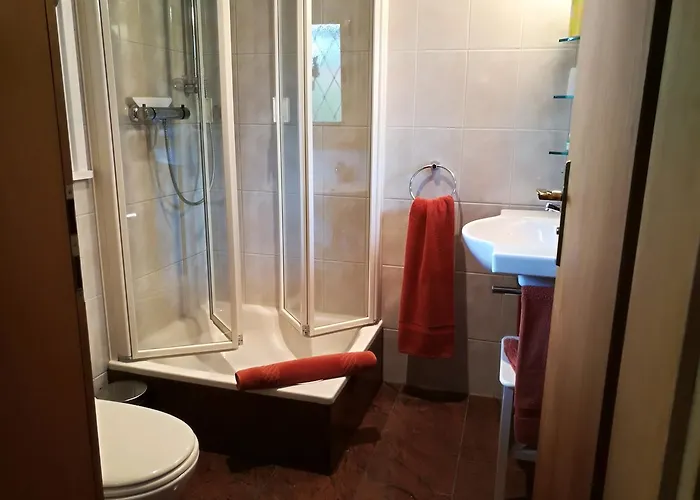 Haus Merlin Am Boeckelsberg Habitación en casa particular Weimar (Thuringia)